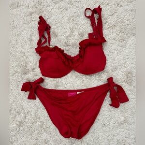 Betsey Johnson 2 Piece Swimsuit 👙